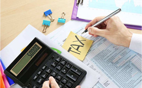 河南省服務(wù)“六穩(wěn)”“六?！边M(jìn)一步做好“放管服”改革工作實(shí)施方案